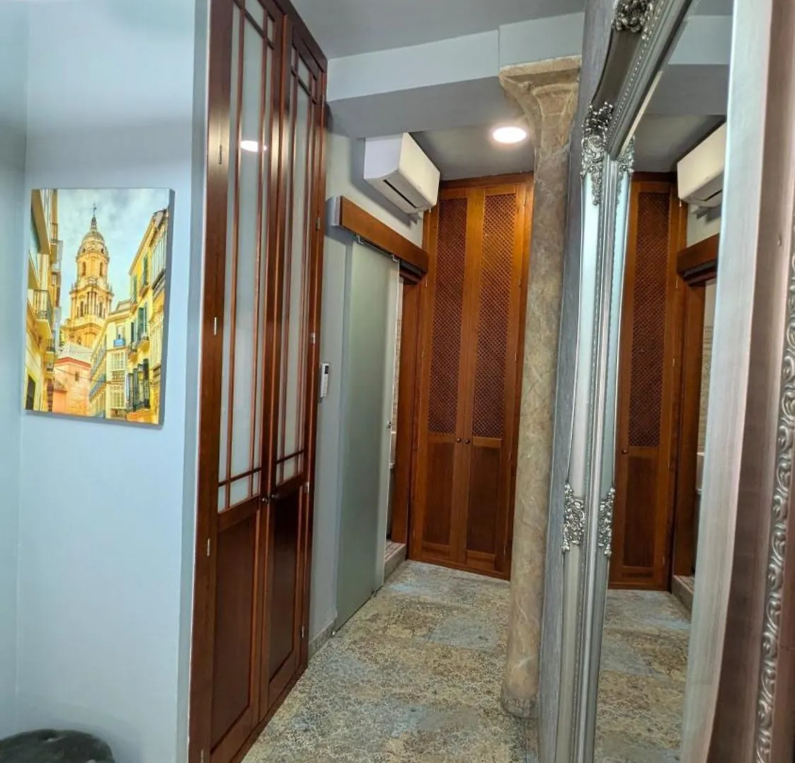 Alma De Malaga 2Br Stay With Art History & Comfort In The Heart Of The City 0*,  Spanien