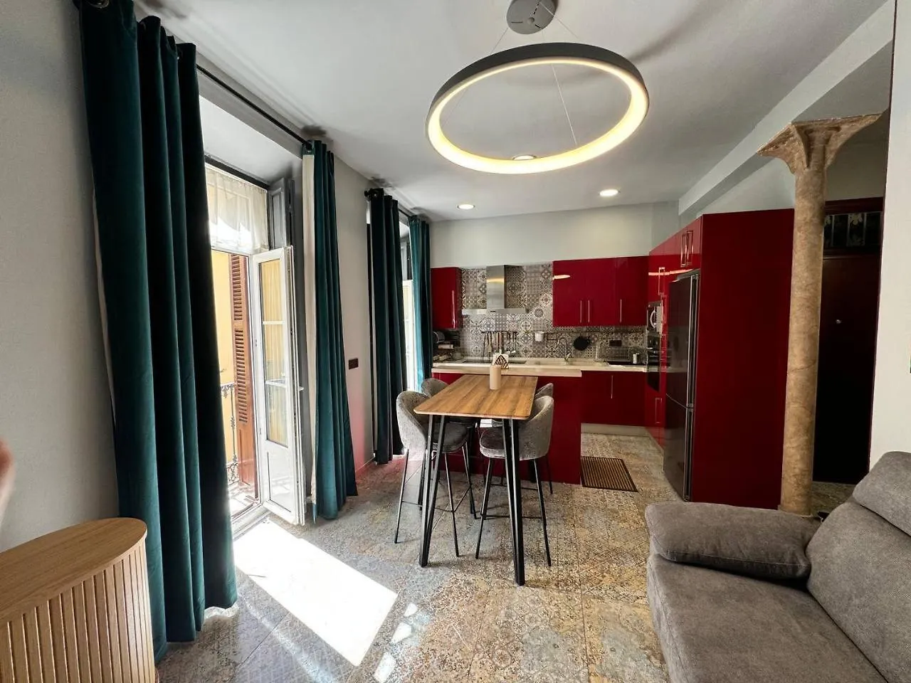 Alma De Malaga 2Br Stay With Art History & Comfort In The Heart Of The City Apartment