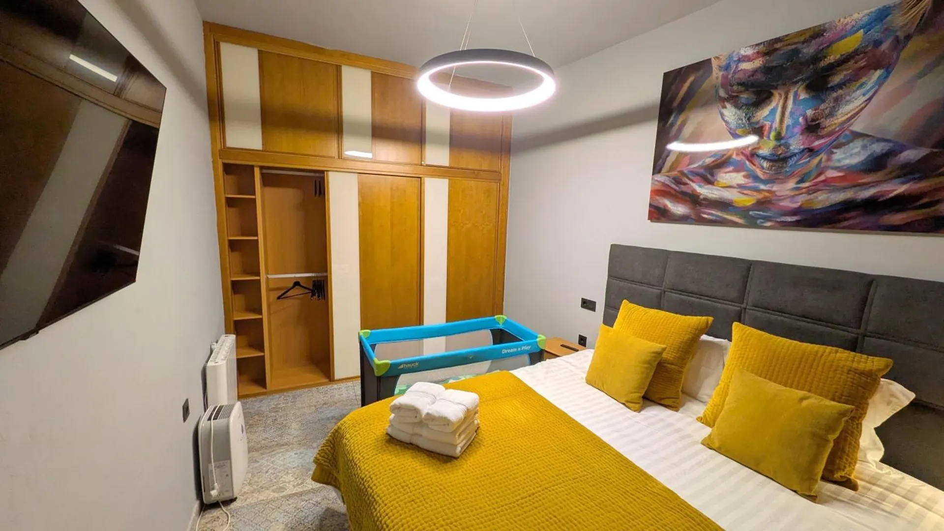 Lägenhet Alma De Malaga 2Br Stay With Art History & Comfort In The Heart Of The City